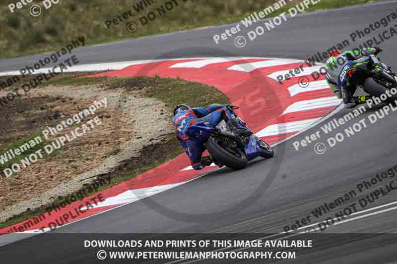 cadwell no limits trackday;cadwell park;cadwell park photographs;cadwell trackday photographs;enduro digital images;event digital images;eventdigitalimages;navarra;no limits trackdays;peter wileman photography;racing digital images;trackday digital images;trackday photos